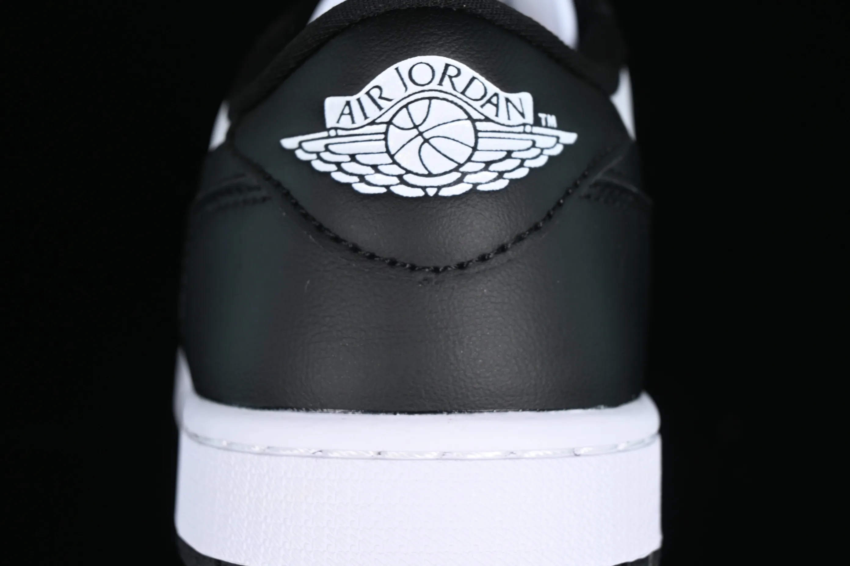 All categories Air Jordan Jordan series basketball shoes Air Jordan 1 Low Z version Air Jordan 1 Low AJ1 Joe 1 black and white panda low-top cultural casual sneakers CZ0790-110